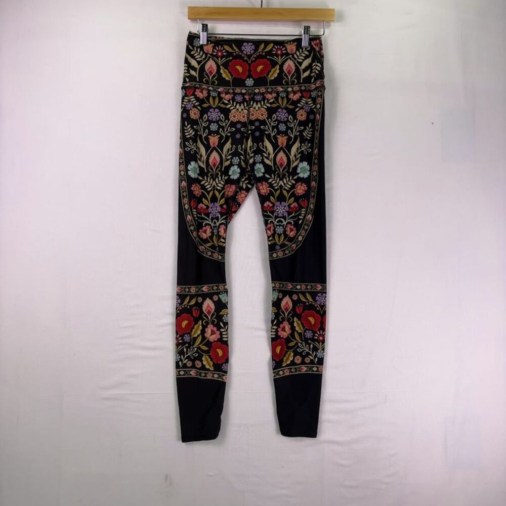 Yoga Democracy Folk Floral Leggings